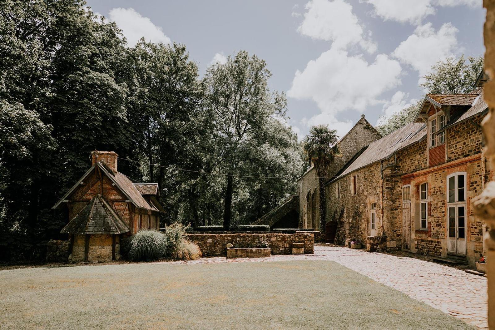 Bed and Breakfast Abbaye De Blanchelande Neufmesnil Exterior foto