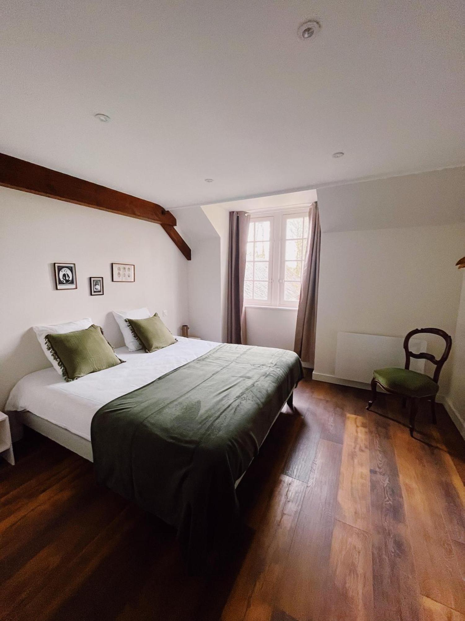 Bed and Breakfast Abbaye De Blanchelande Neufmesnil Exterior foto