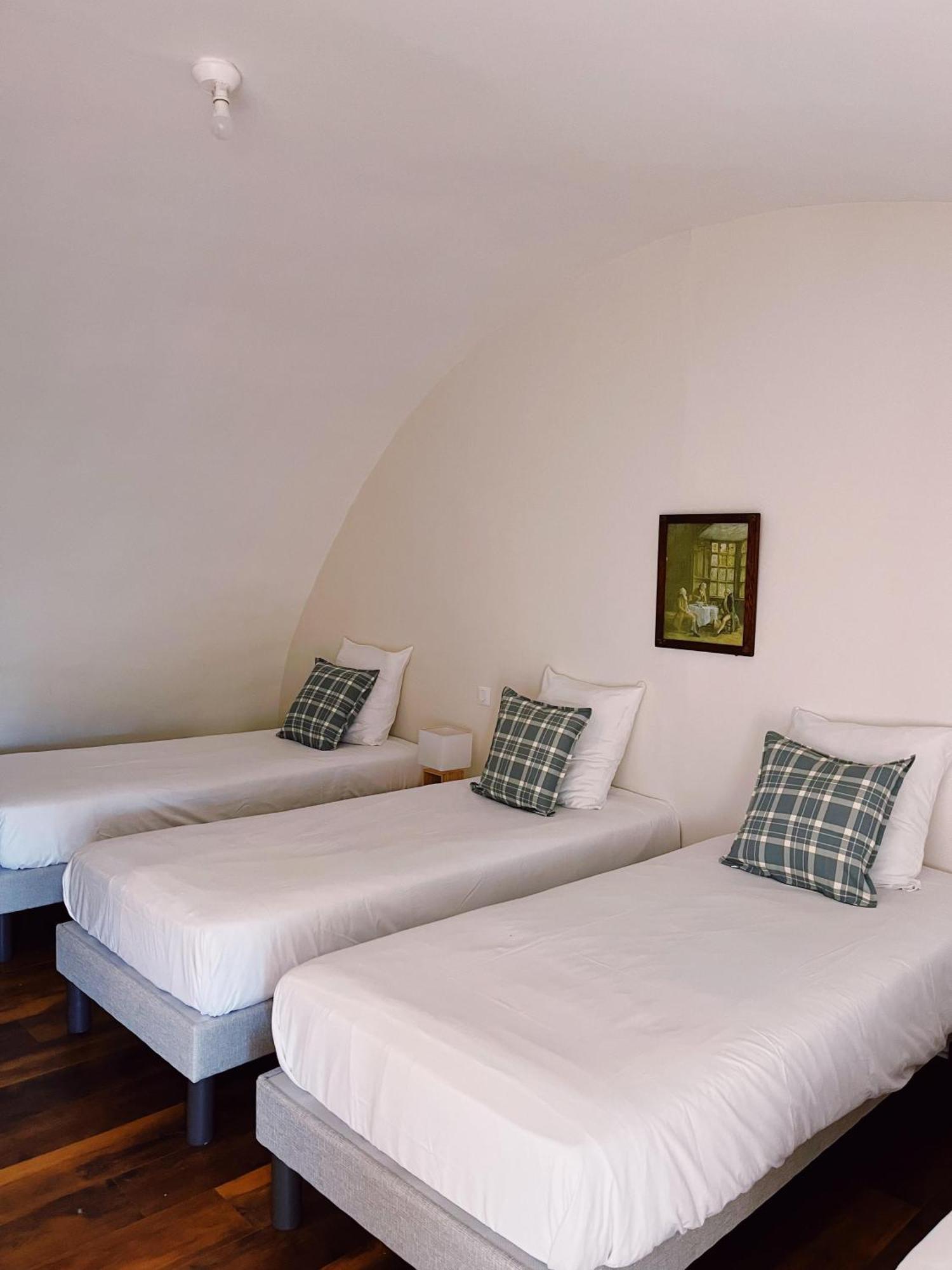 Bed and Breakfast Abbaye De Blanchelande Neufmesnil Exterior foto