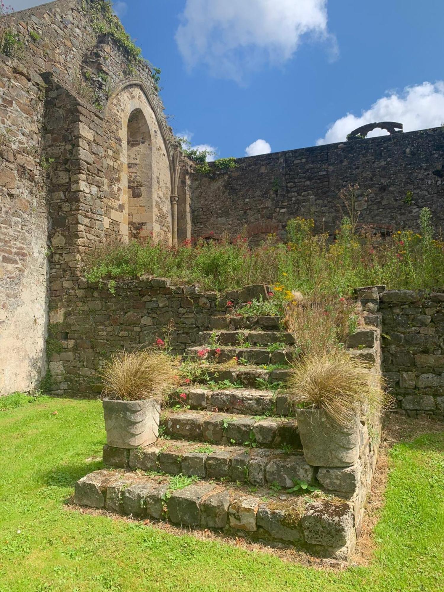 Bed and Breakfast Abbaye De Blanchelande Neufmesnil Exterior foto